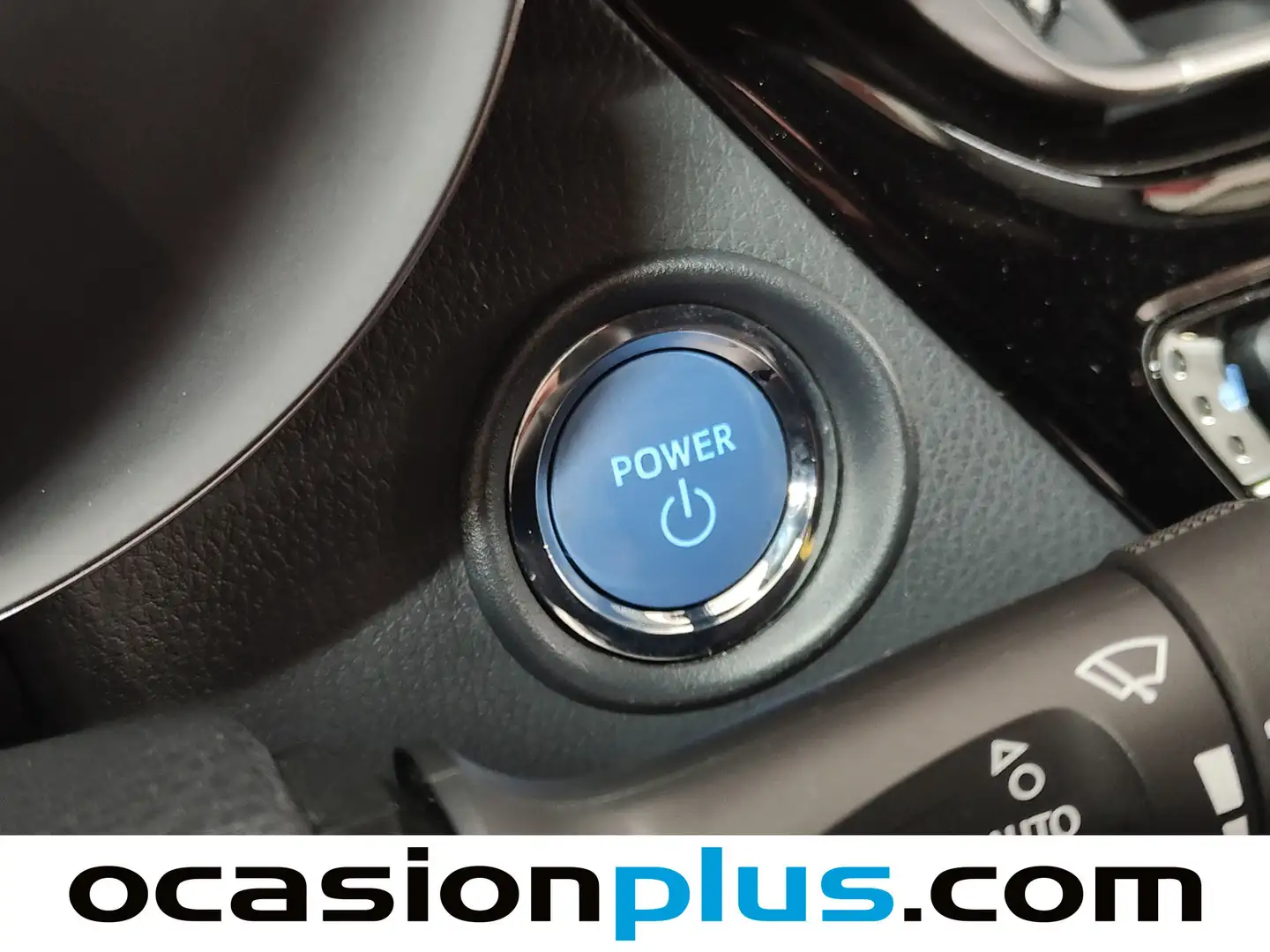 Foto Toyota C-HR Toyota C-HR 1.8 125H Advance  (122 CV)