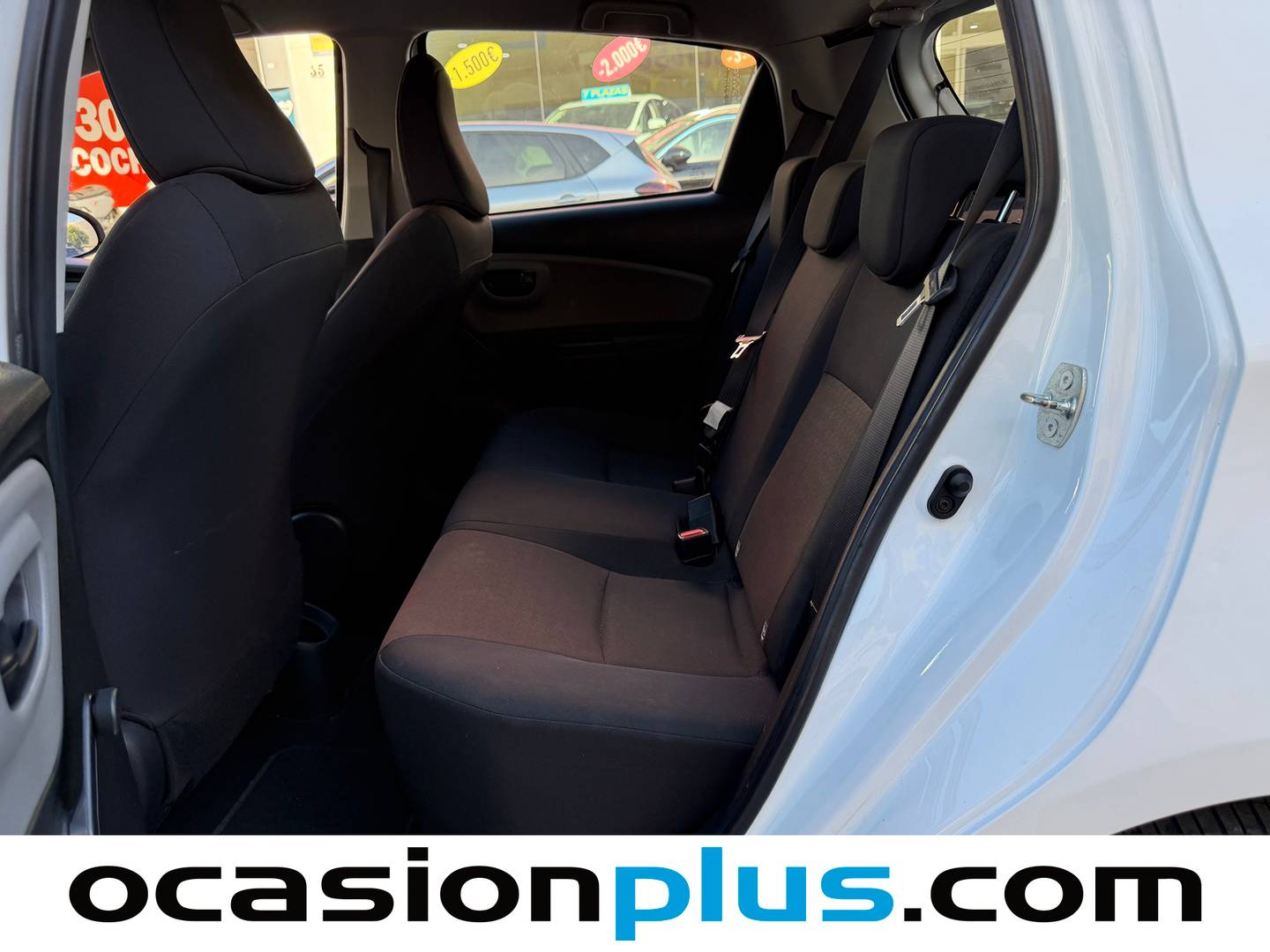 Foto asientos traseros Toyota Yaris Toyota Yaris 70 Active (69 CV)
