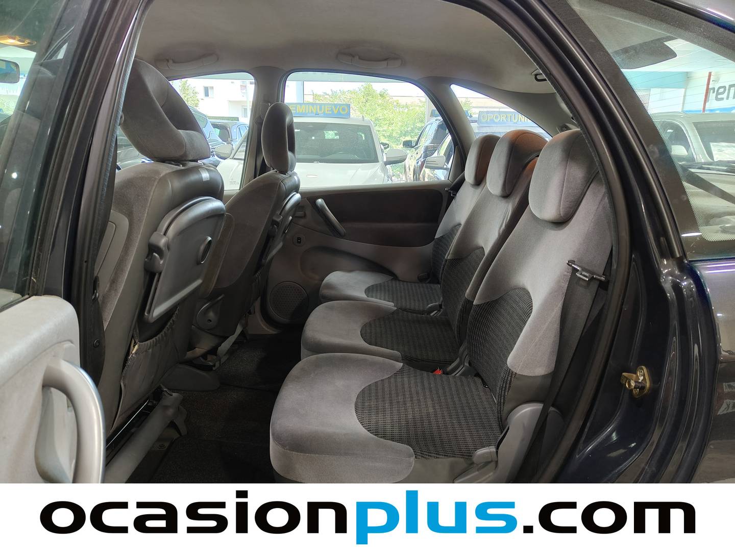 Foto asientos traseros Citroën Xsara Picasso Citroën Xsara Picasso 1.6 HDI SX Top (110 CV)