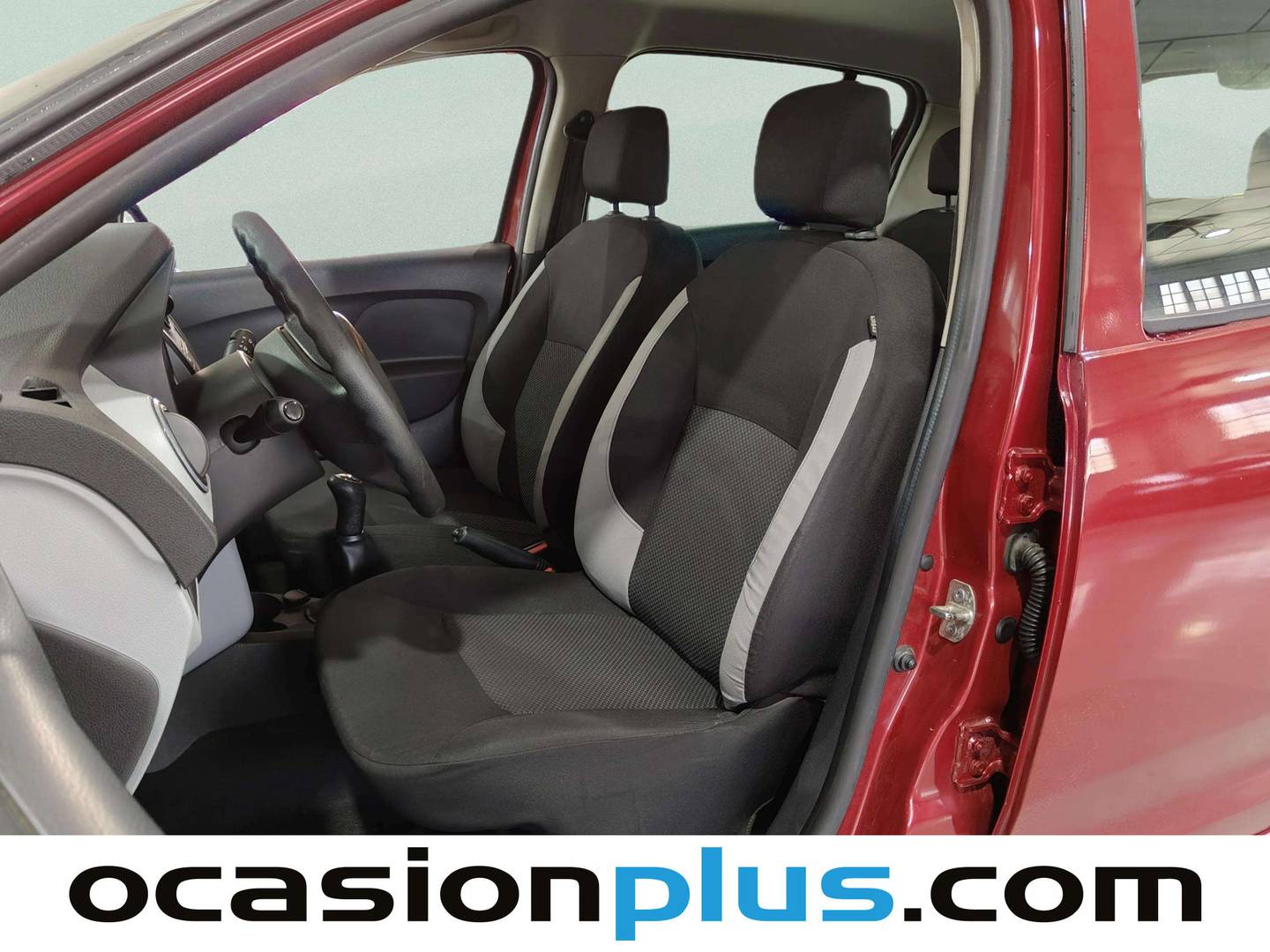 Foto asientos delanteros Dacia Sandero Dacia Sandero 1.2 Ambiance (75 CV)
