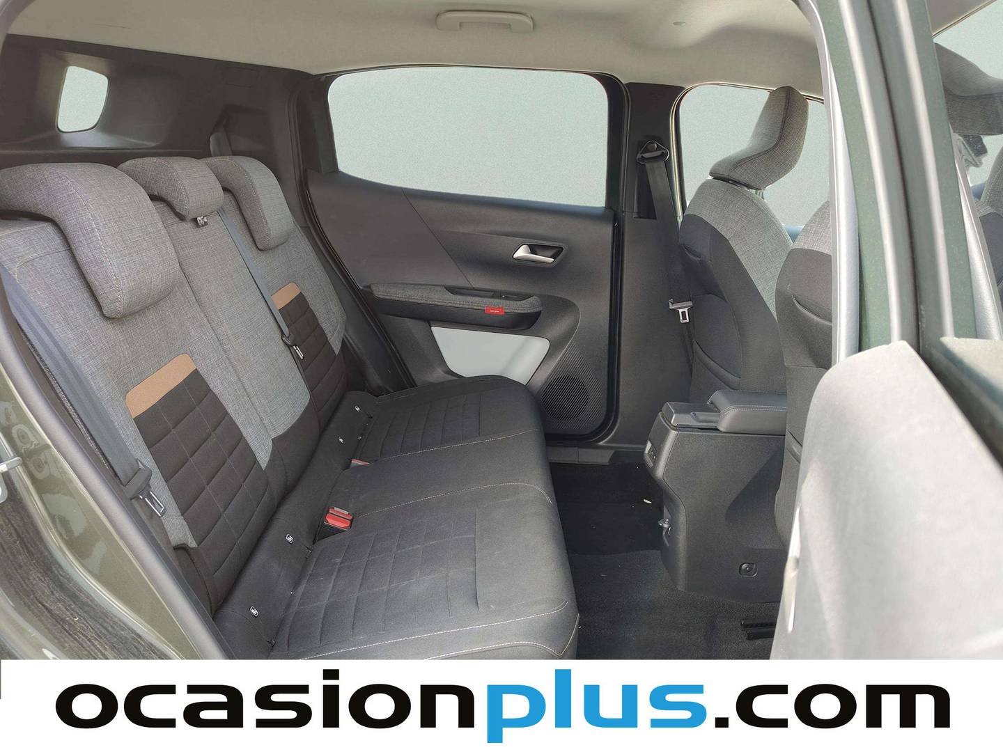 Citroën C3 Aircross Citroën C3 Aircross Hybrid 145 Plus e-DCS6 (145 CV) híbrido