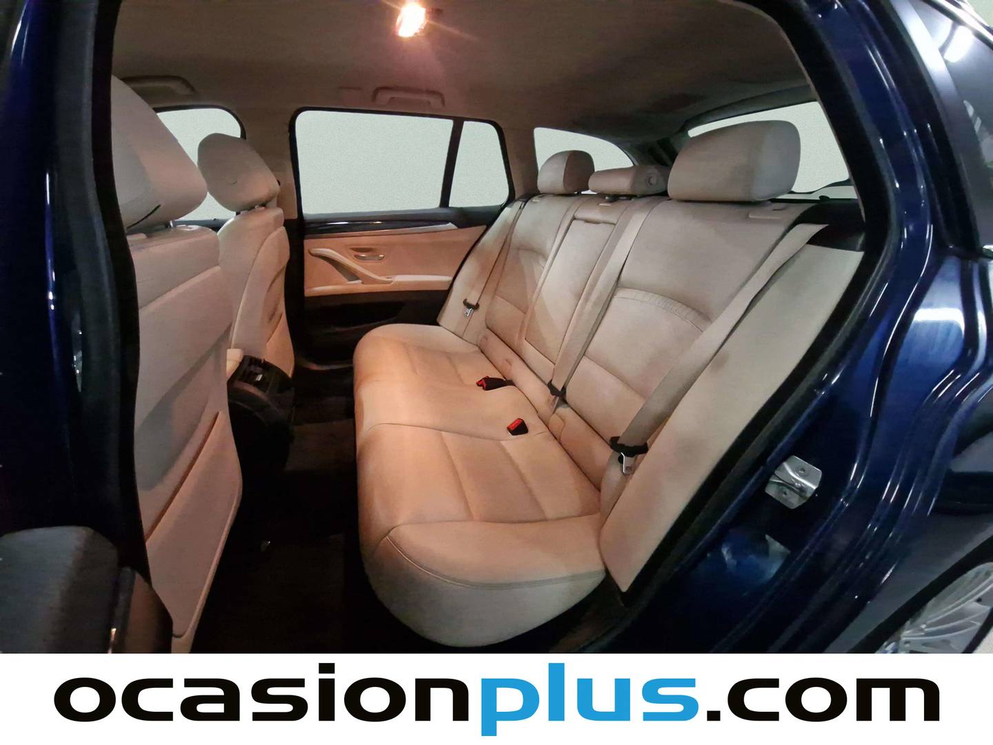 Foto asientos traseros BMW Serie 5 BMW Serie 5 520d Touring (190 CV)