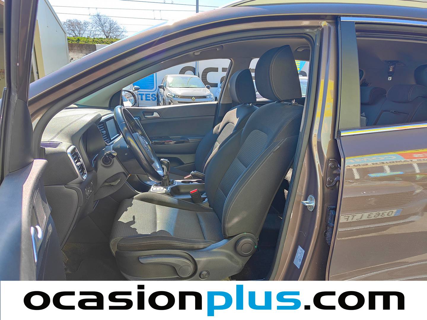 Foto asientos delanteros KIA Sportage Kia Sportage 1.6 CRDi Drive 4x2 (115 CV)