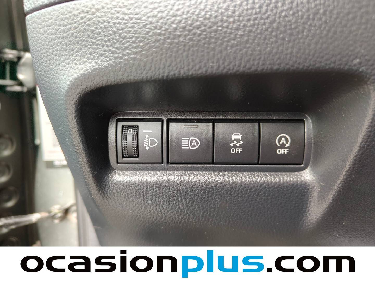 Toyota Aygo X Cross Toyota Aygo X Cross 1.0 VVT-I Undercover CVT (72 CV) de ocasión