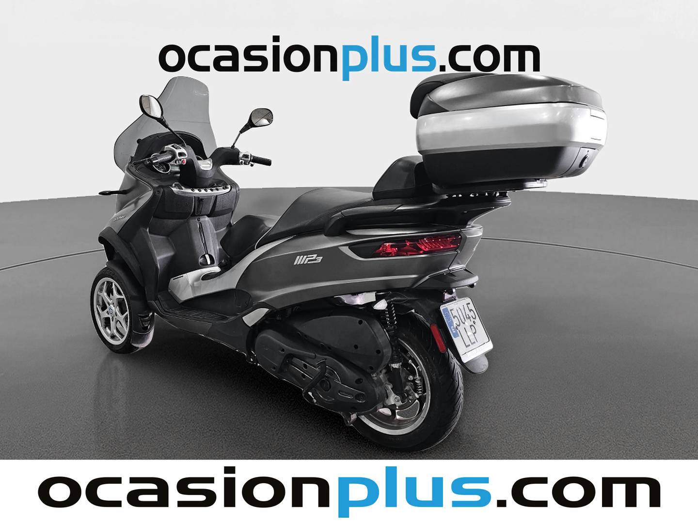 Foto trasera Piaggio MP3 LT 500 Business Piaggio MP3 LT 500 Business MP3 500 HPE (45 CV) derecha