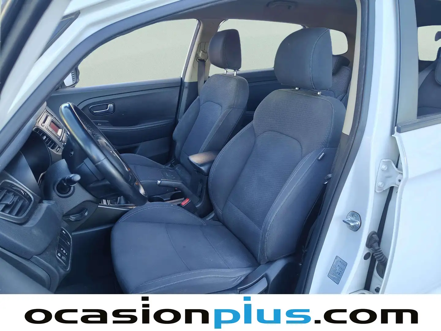 Foto KIA Carens Kia Carens 1.7 CRDi VGT Concept Eco-Dynamics (115 CV) 7 Plazas