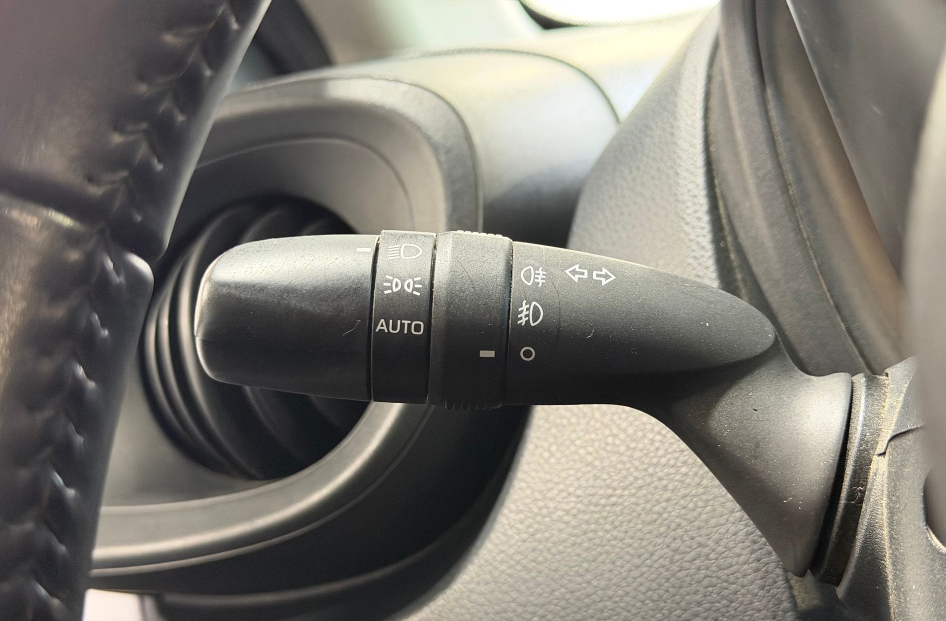 Toyota Aygo X 1.0 VVT-I Play - foto 21