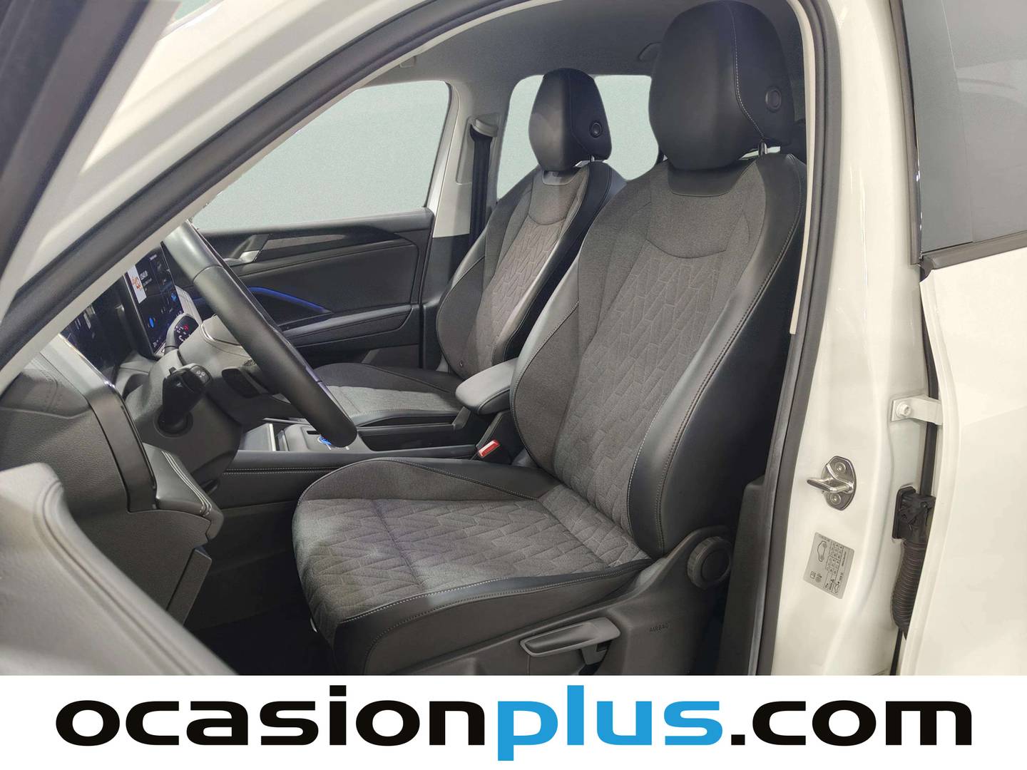 Foto asientos delanteros Volkswagen Tiguan Volkswagen Tiguan ``Más`` 1.5 eTSI (150 CV) DSG