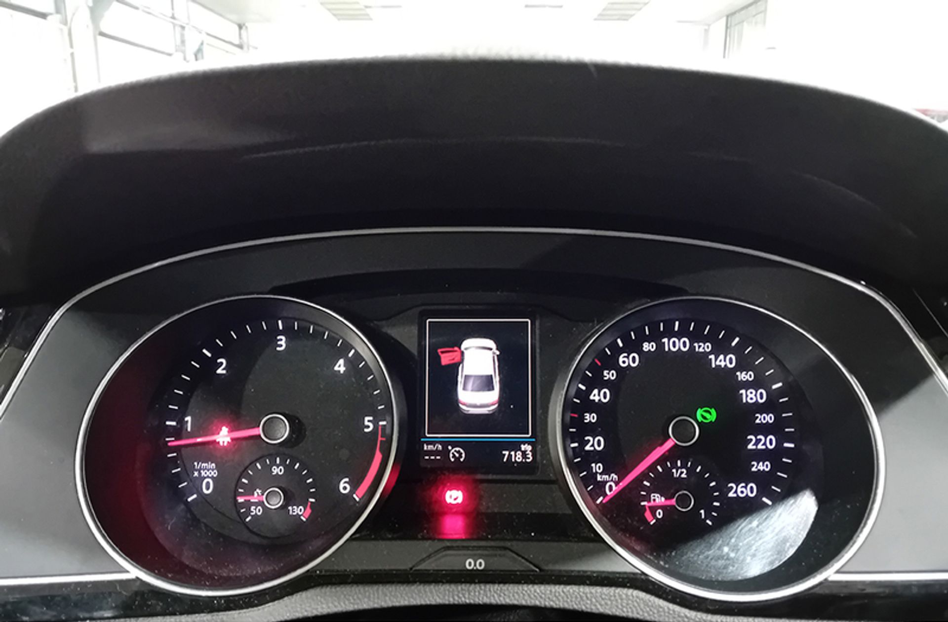 Volkswagen Passat Advance 2.0 TDI BMT DSG - foto 28