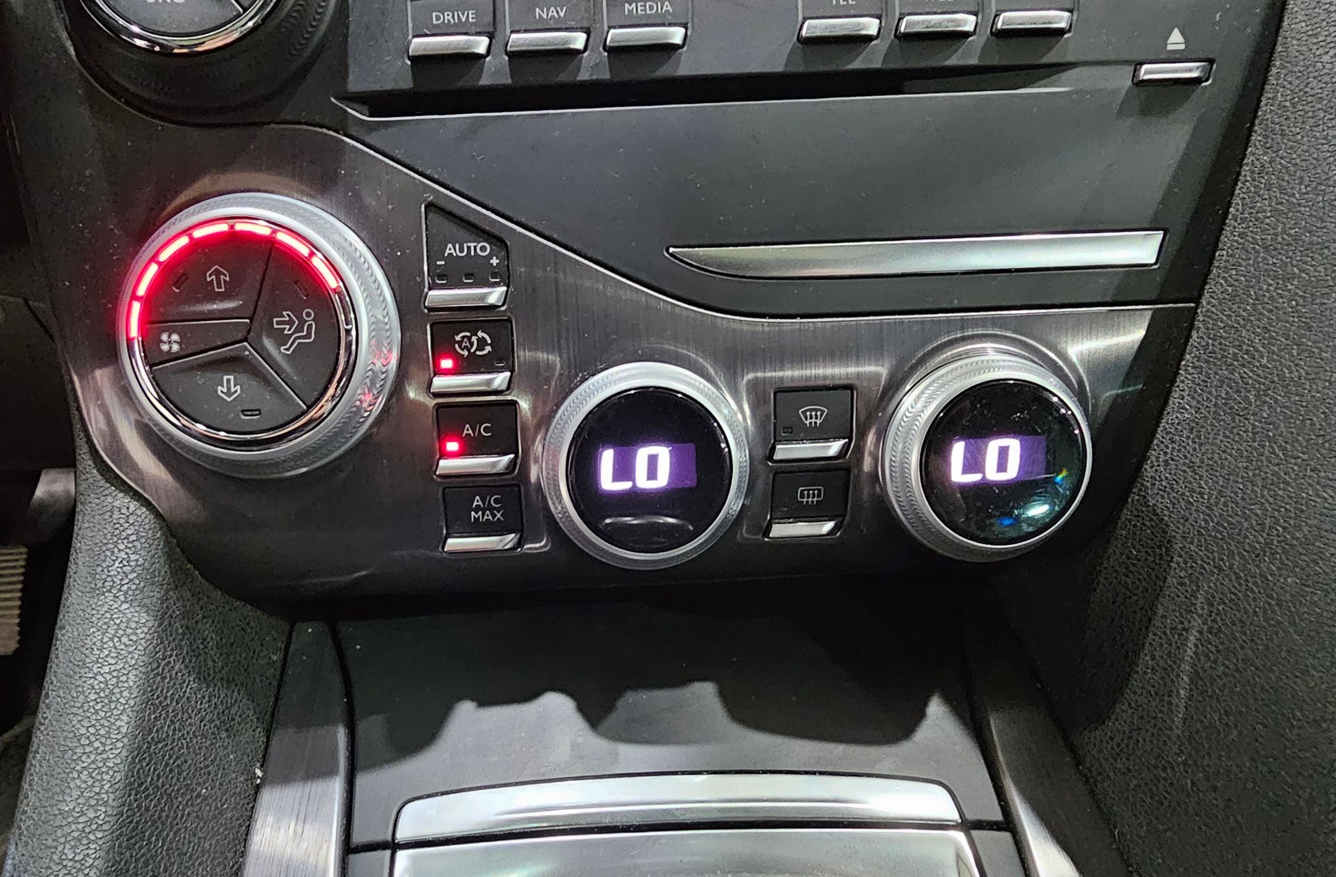 DS DS 5 BlueHDi 120 Style - foto 36