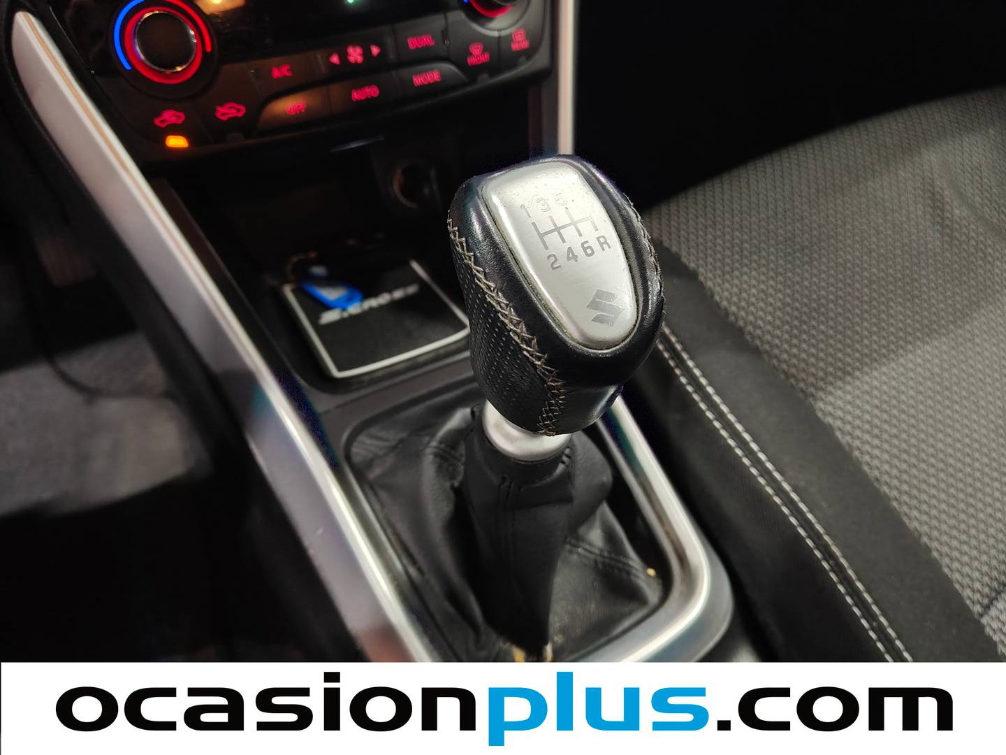 Foto Suzuki SX4 S-Cross Suzuki SX4 S-Cross 1.6 DDiS GLE (120 CV)