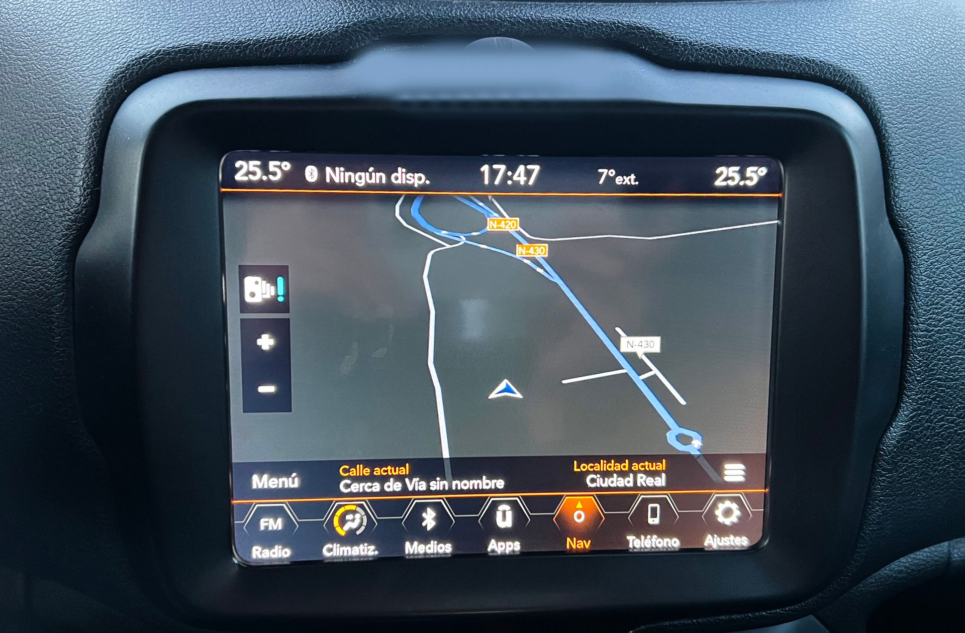 Jeep Renegade 2.0 MultiJet Night Eagle 4x4 - foto 7