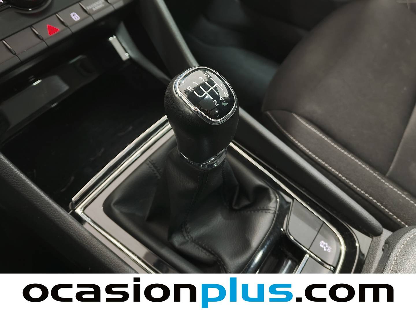 Skoda Karoq Skoda Karoq 1.0 TSI Ambition (115 CV) de segunda mano