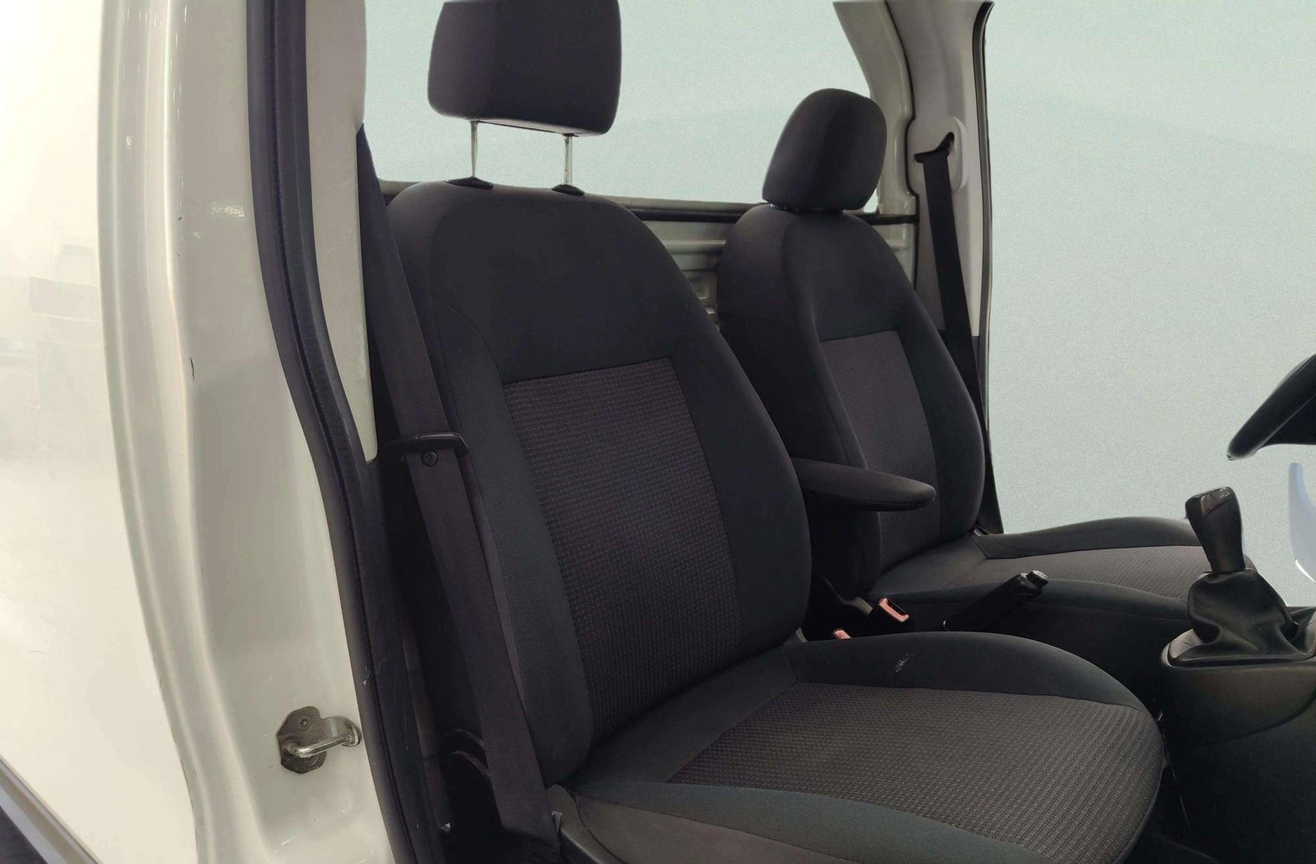 Citroën Nemo Furgon 1.4 HDi - foto 14