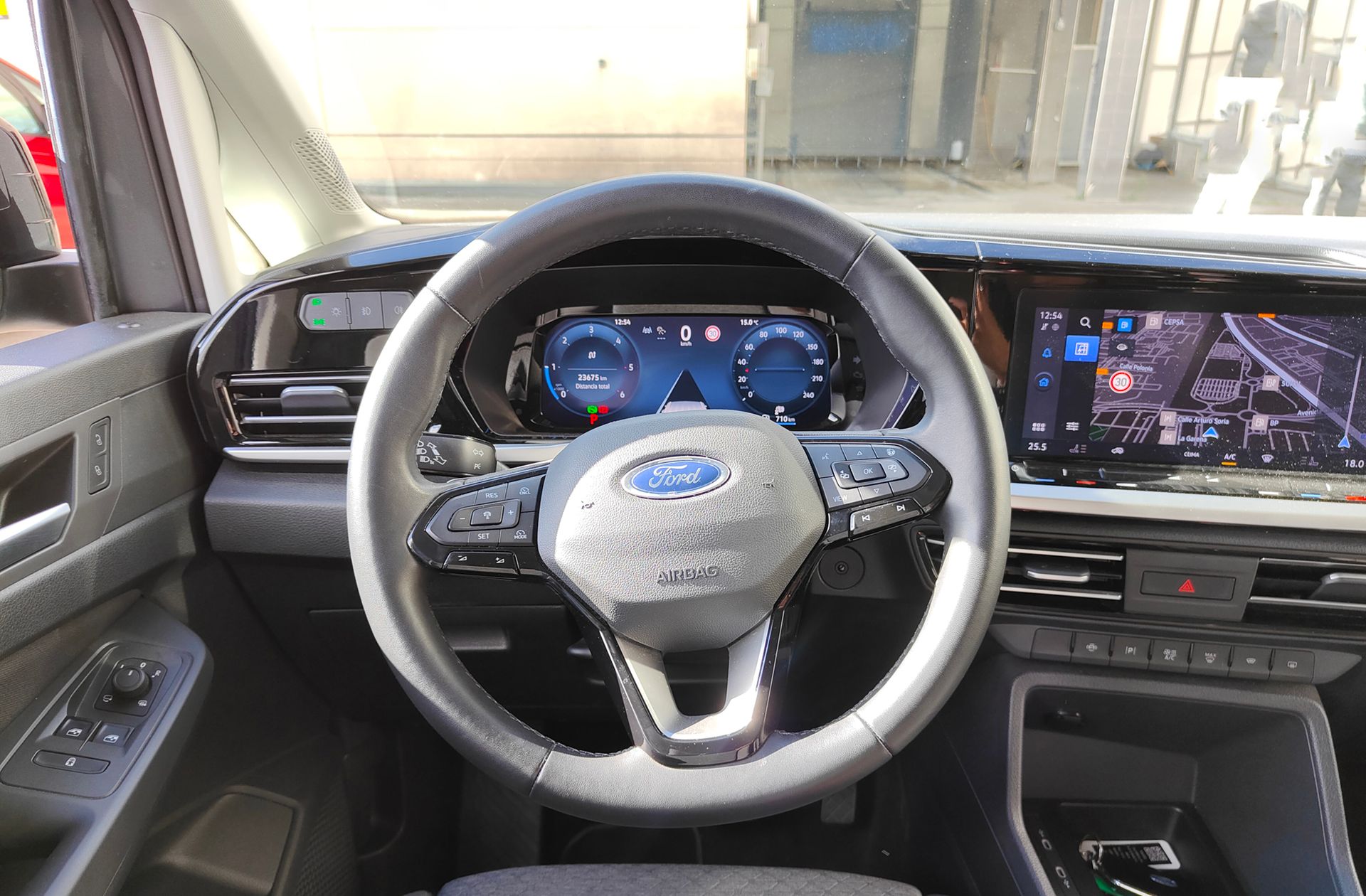Ford Grand Tourneo Connect 2.0 EcoBlue Titanium 7 plazas - foto 23