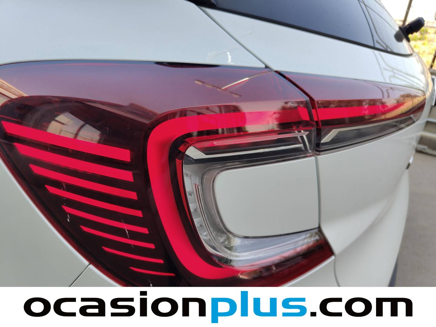 Paquetes del Renault Captur Renault Captur Zen E-TECH Híbrido enchufable (160 CV)
