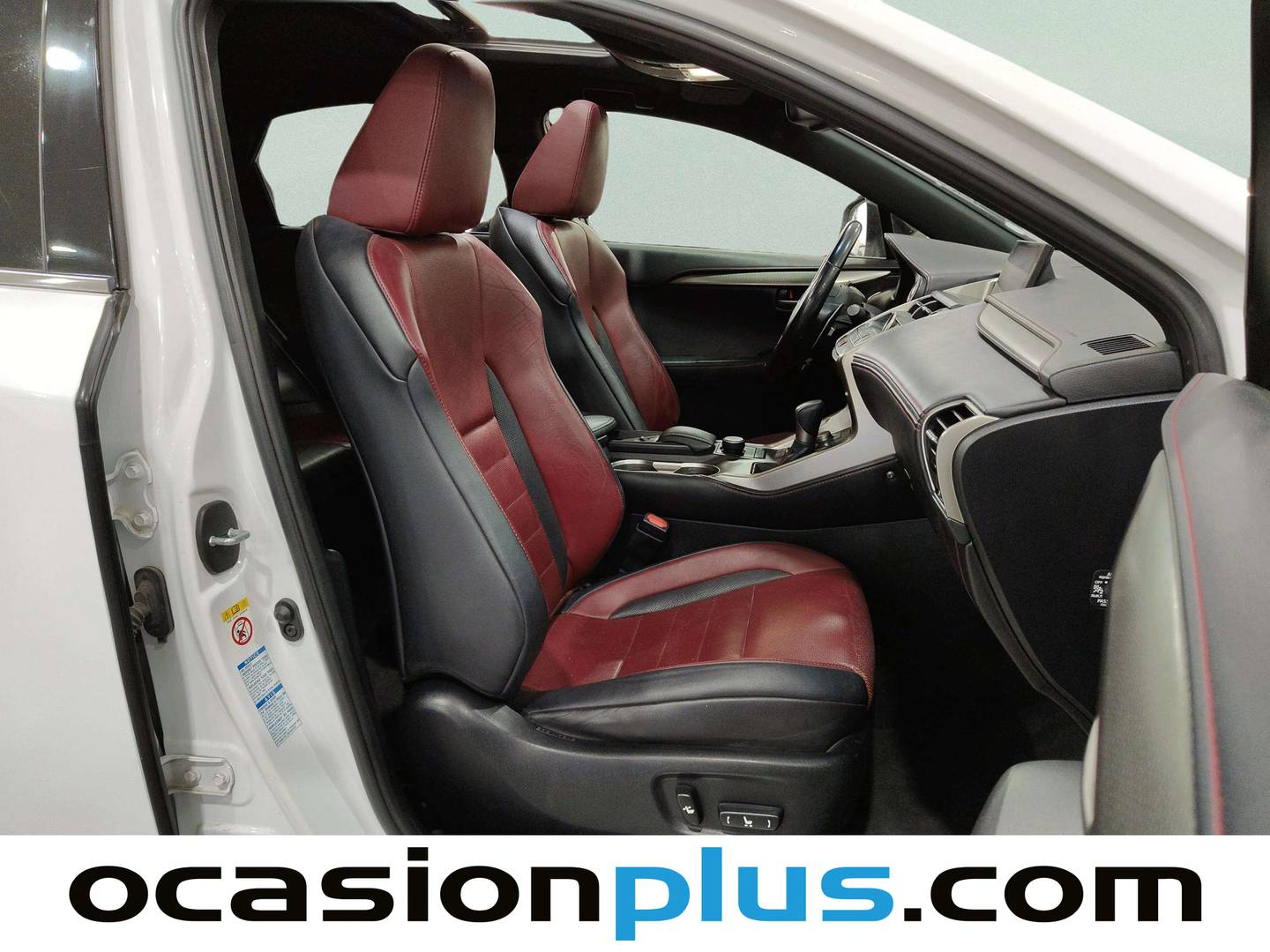 Lexus NX Lexus NX 300h F Sport 4WD + Navibox (197 CV) 2016