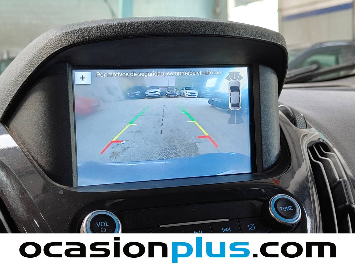 Equipamiento del Ford Tourneo Courier Ford Tourneo Courier 1.0 EcoBoost Titanium (100 CV)