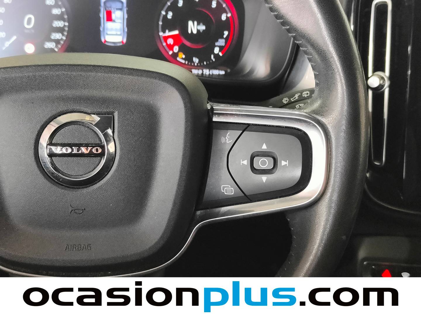 Volvo XC40 Volvo XC40 T3 Business Plus (163 CV) 163cv