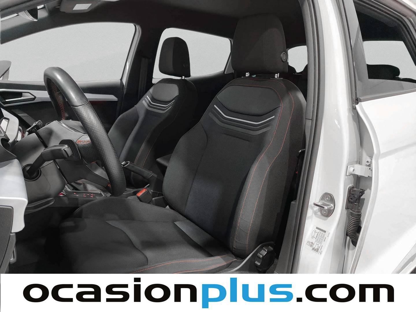 Foto asientos delanteros Seat Ibiza Seat Ibiza 1.5 TSI FR XL DSG (150 CV)