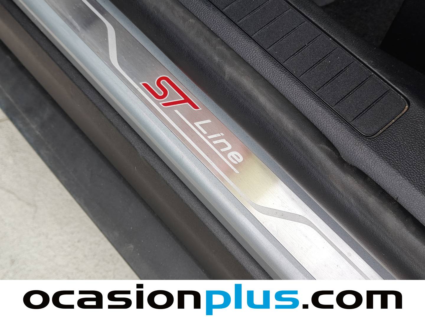 Foto Ford Kuga Ford Kuga 2.5 Duratec PHEV ST-Line X Auto (225 CV)