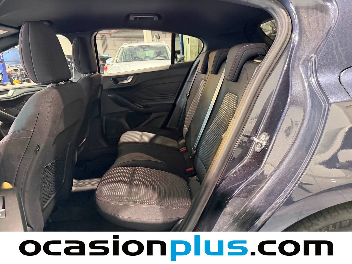 Foto asientos traseros Ford Focus Ford Focus 1.0 Ecoboost MHEV ST-Line (125 CV)
