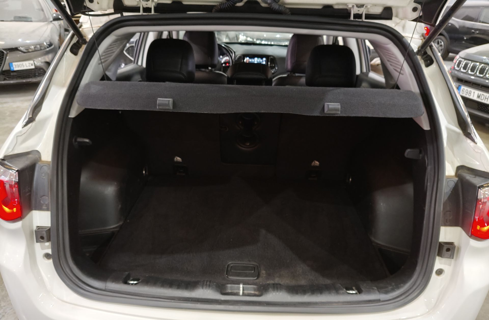 Jeep Compass 1.4 MultiAir Limited 4x2 - foto 17