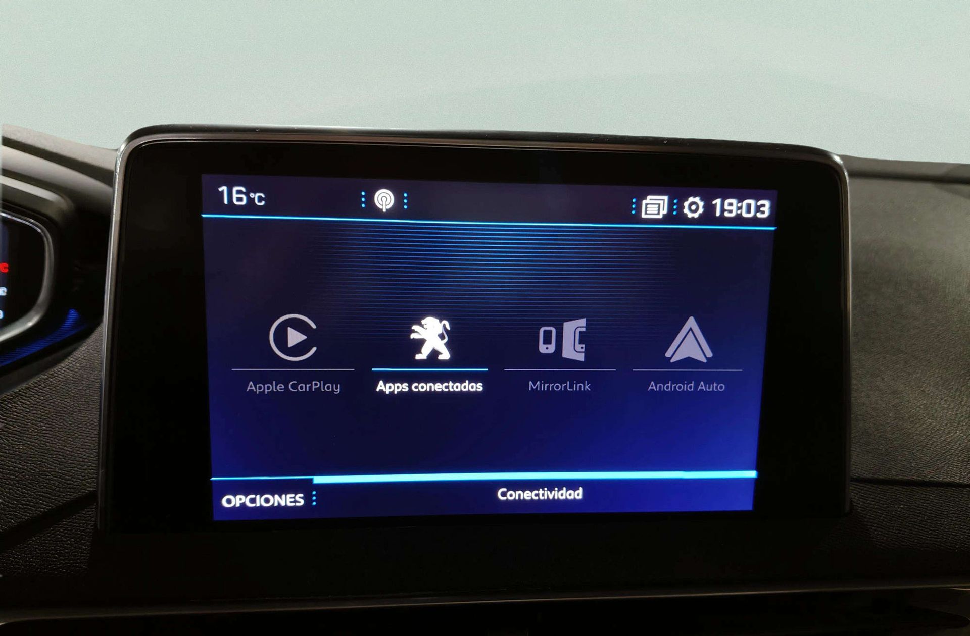 Peugeot 5008 PureTech 130 Allure 7 plazas - foto 9