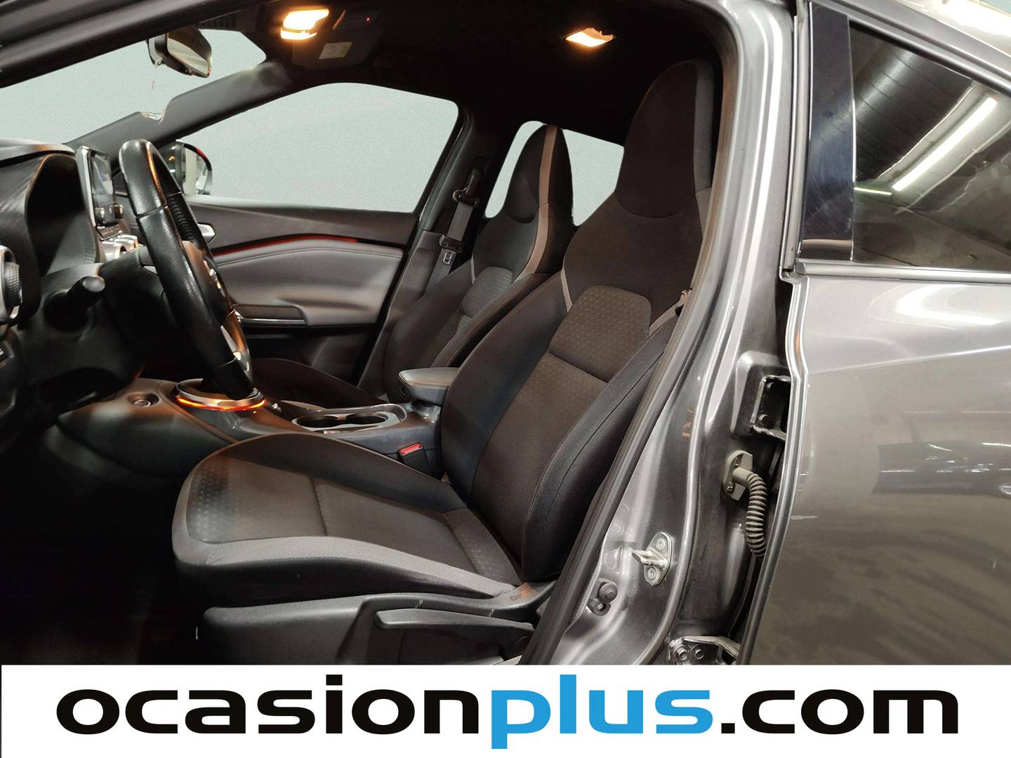 Foto asientos delanteros Nissan JUKE Nissan Juke DIG-T N-Connecta 4x2 (117 CV)