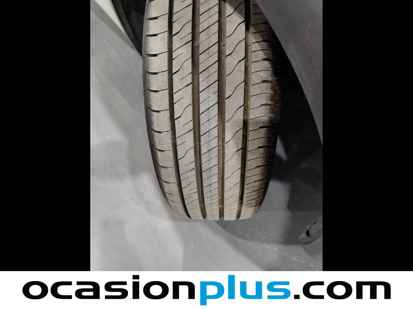 Foto DS DS 7 Crossback DS DS7 Crossback BlueHDi 130 DE Bastille + AT (130 CV)