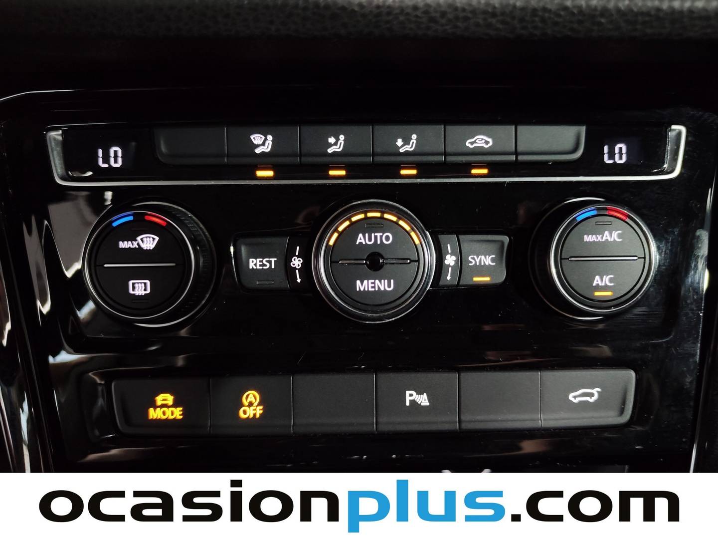 Foto Volkswagen Touran Volkswagen Touran Sport 2.0 TDI BMT  (150 CV) DSG