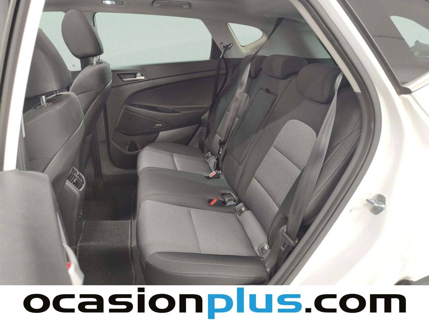 Foto asientos traseros Hyundai Tucson Hyundai Tucson 1.6 CRDI 48V Tecno Sky Safe 4x2 (116 CV)