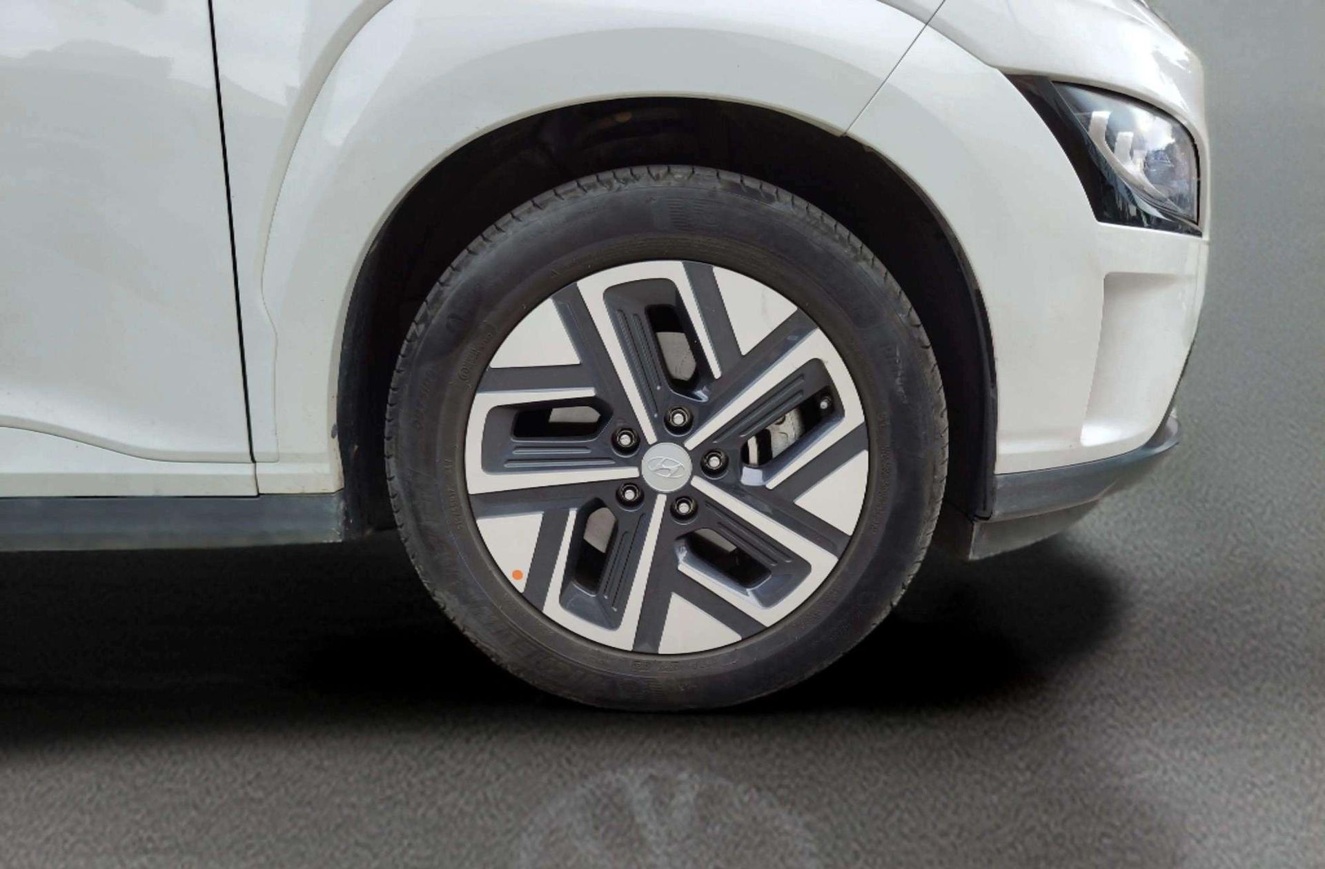 Hyundai Kona EV Tecno - foto 43