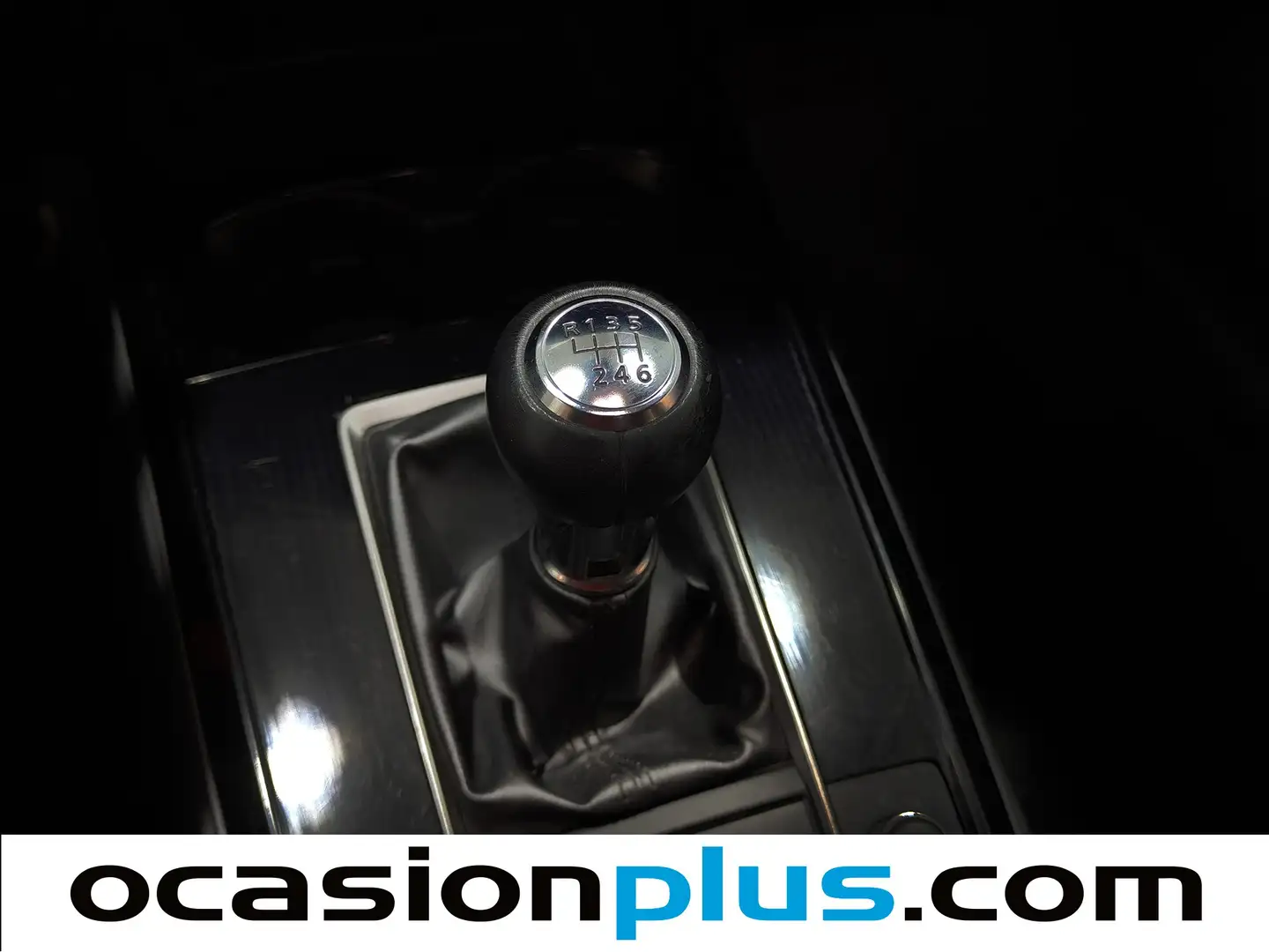 Foto Mazda CX-30 Mazda CX-30 2.0 e-Skyactive G MHEV Prime-line (122 CV)