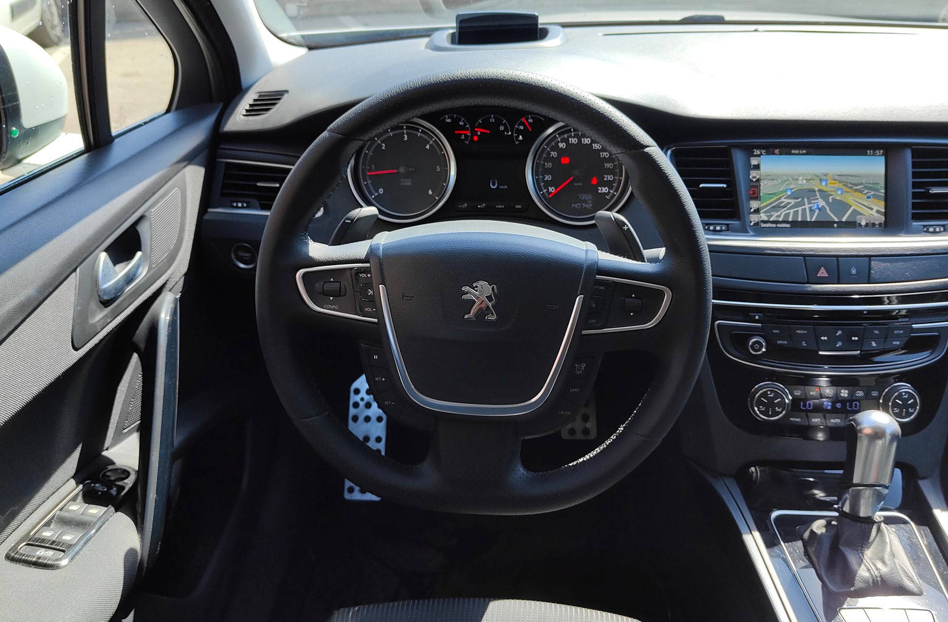 Peugeot 508 SW BlueHDi 180 Allure EAT6 - foto 34
