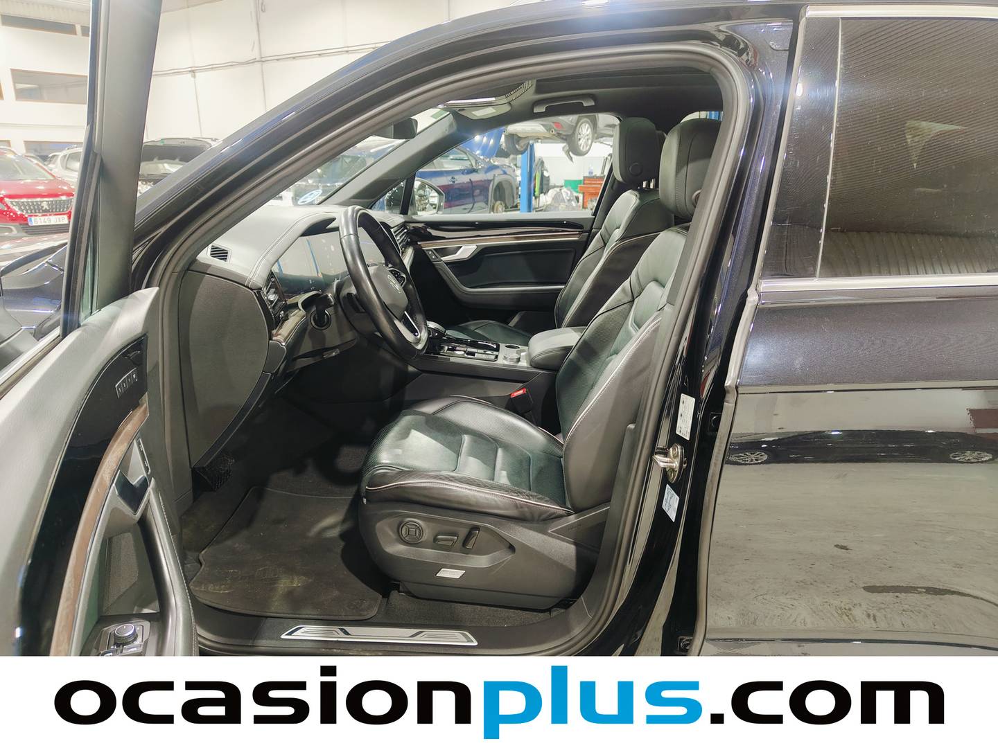 Foto Volkswagen Touareg Volkswagen Touareg Premium Atmos 3.0 V6 TDI 4Motion (231 CV) Tiptronic