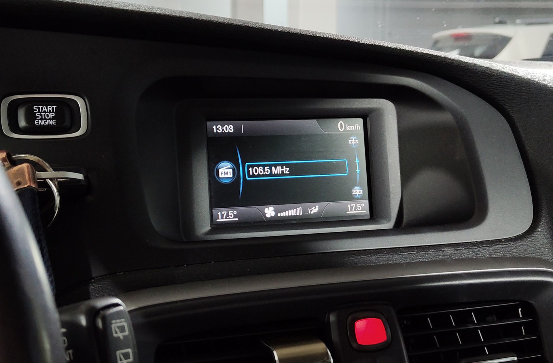 Volvo V40 D2 Kinetic - foto 35