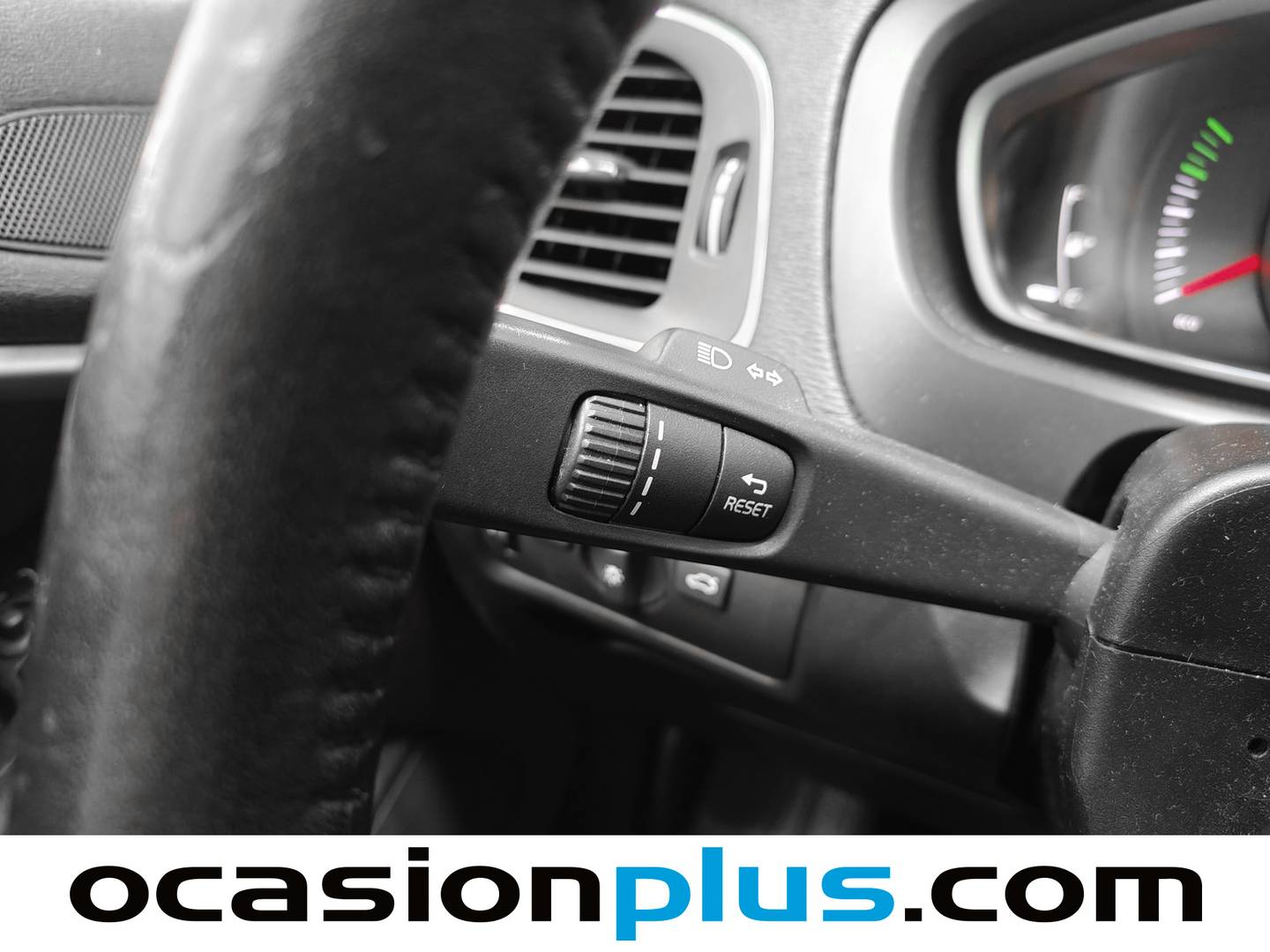 Volvo V40 Cross Country Volvo V40 Cross Country D2 Momentum (120 CV) de segunda mano