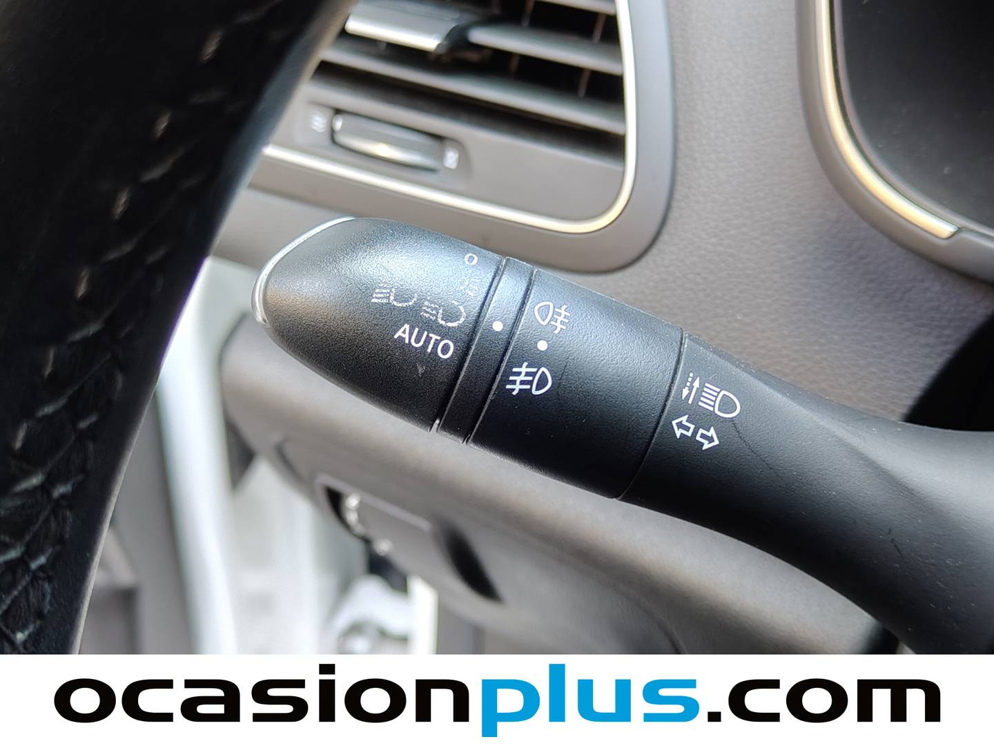 Renault Mégane Renault Megane Sport Tourer Bose Energy TCe (130 CV) EDC de segunda mano