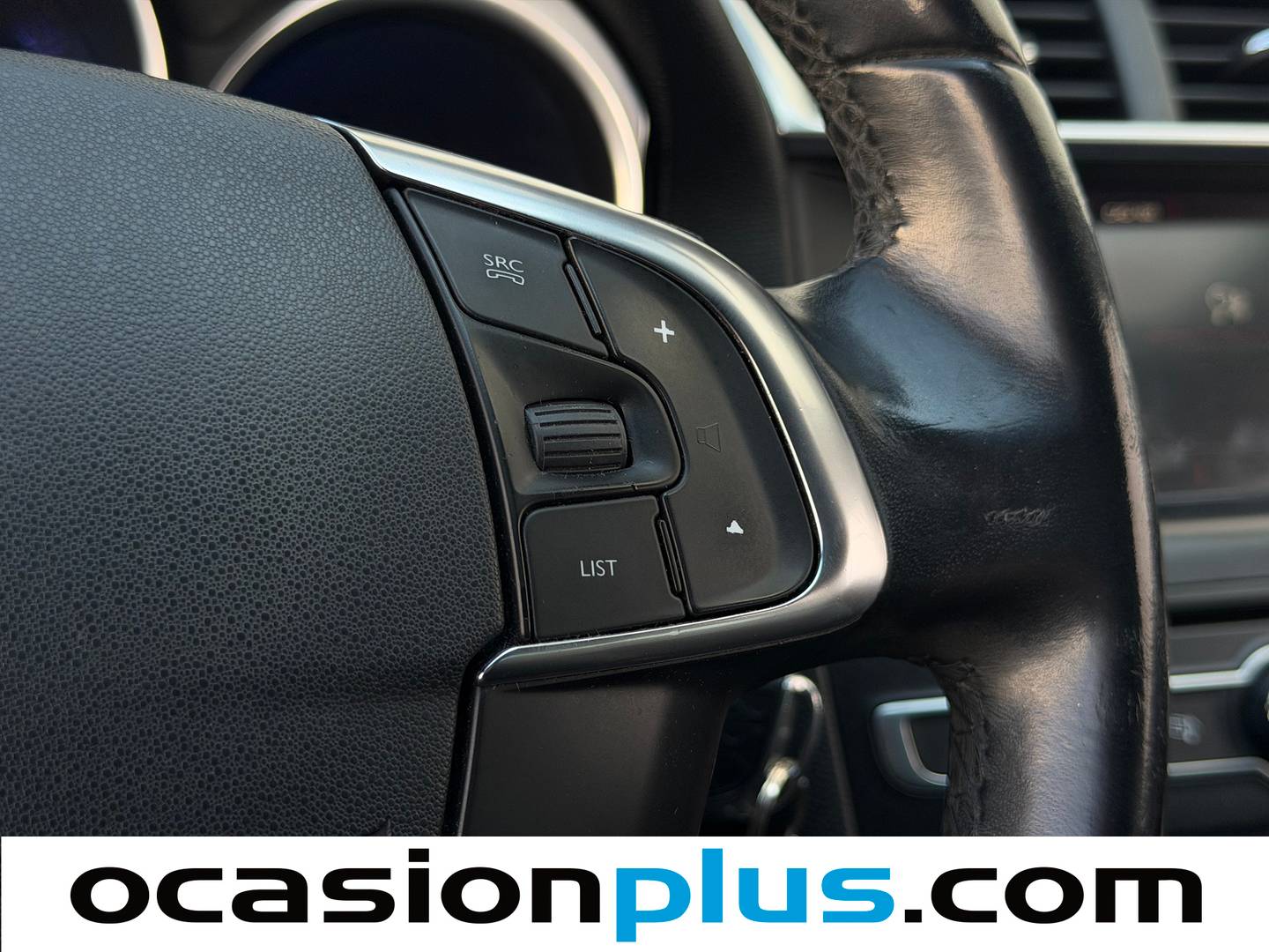 DS DS 4 Crossback DS DS 4 Crossback 1.6 BlueHDI Style 88 kW (120 CV) 120cv