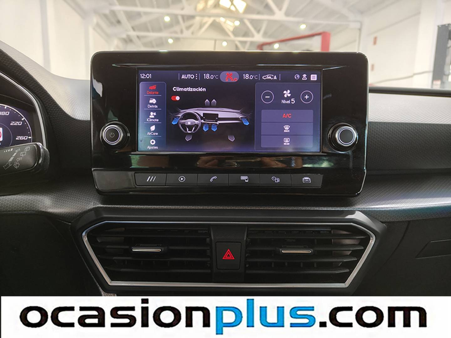 Foto Seat León SEAT León ST 1.0 eTSI S&S Style XL DSG (110 CV)