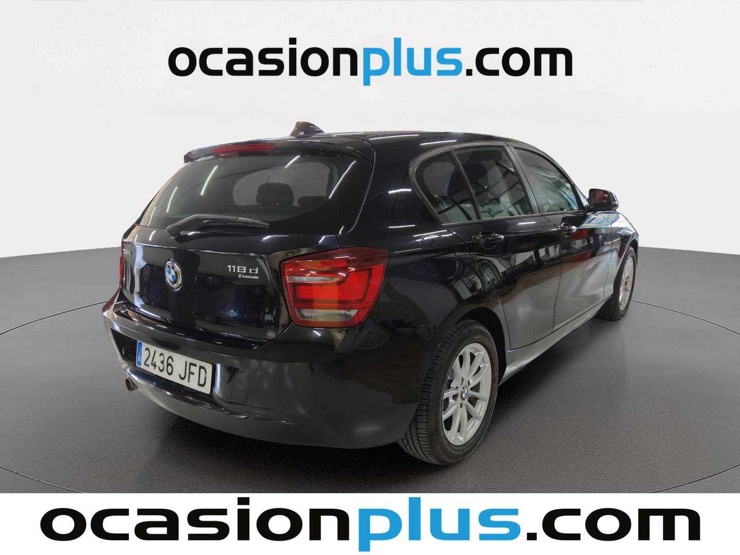 Foto trasera BMW Serie 1 BMW Serie 1 118d xDrive (143 CV) derecha