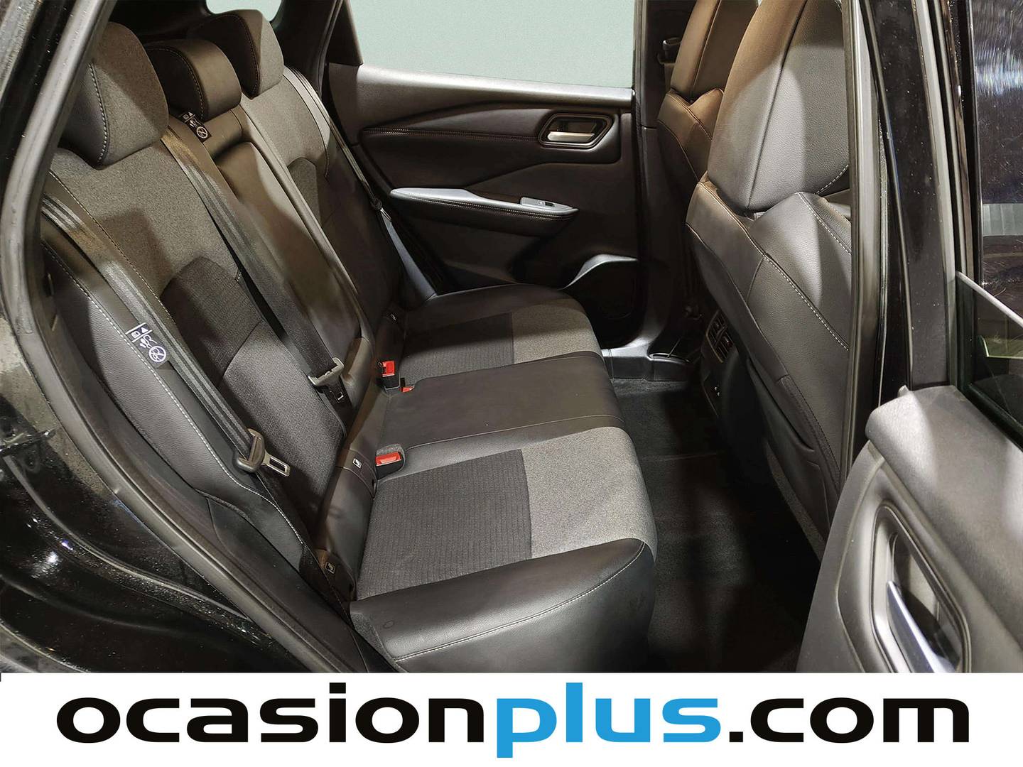 Foto Nissan QASHQAI Nissan Qashqai DIG-T 140 mHEV N-Connecta 103 kW (140 CV)