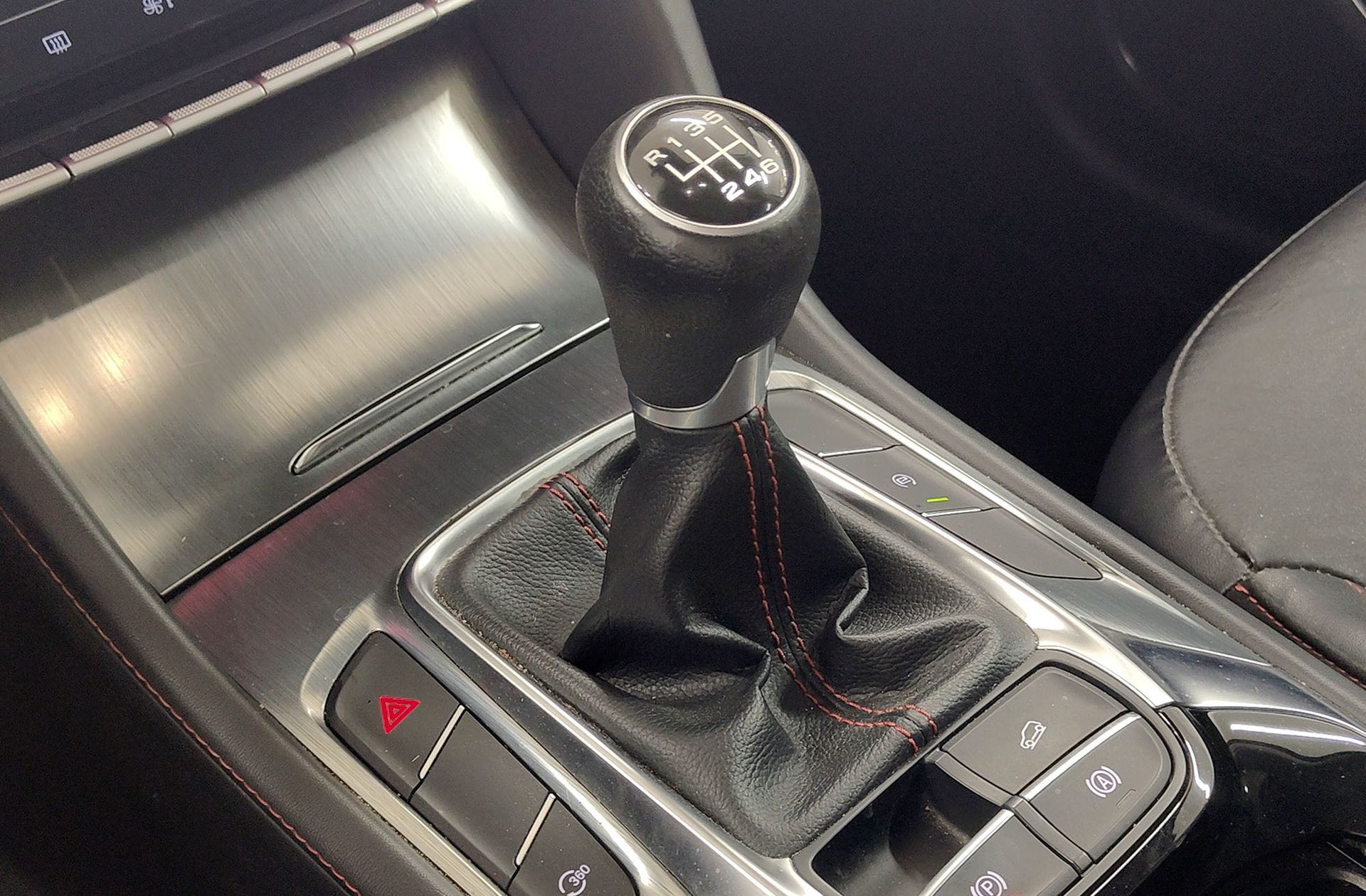 MG HS 1.5 Turbo GDI Luxury - foto 5