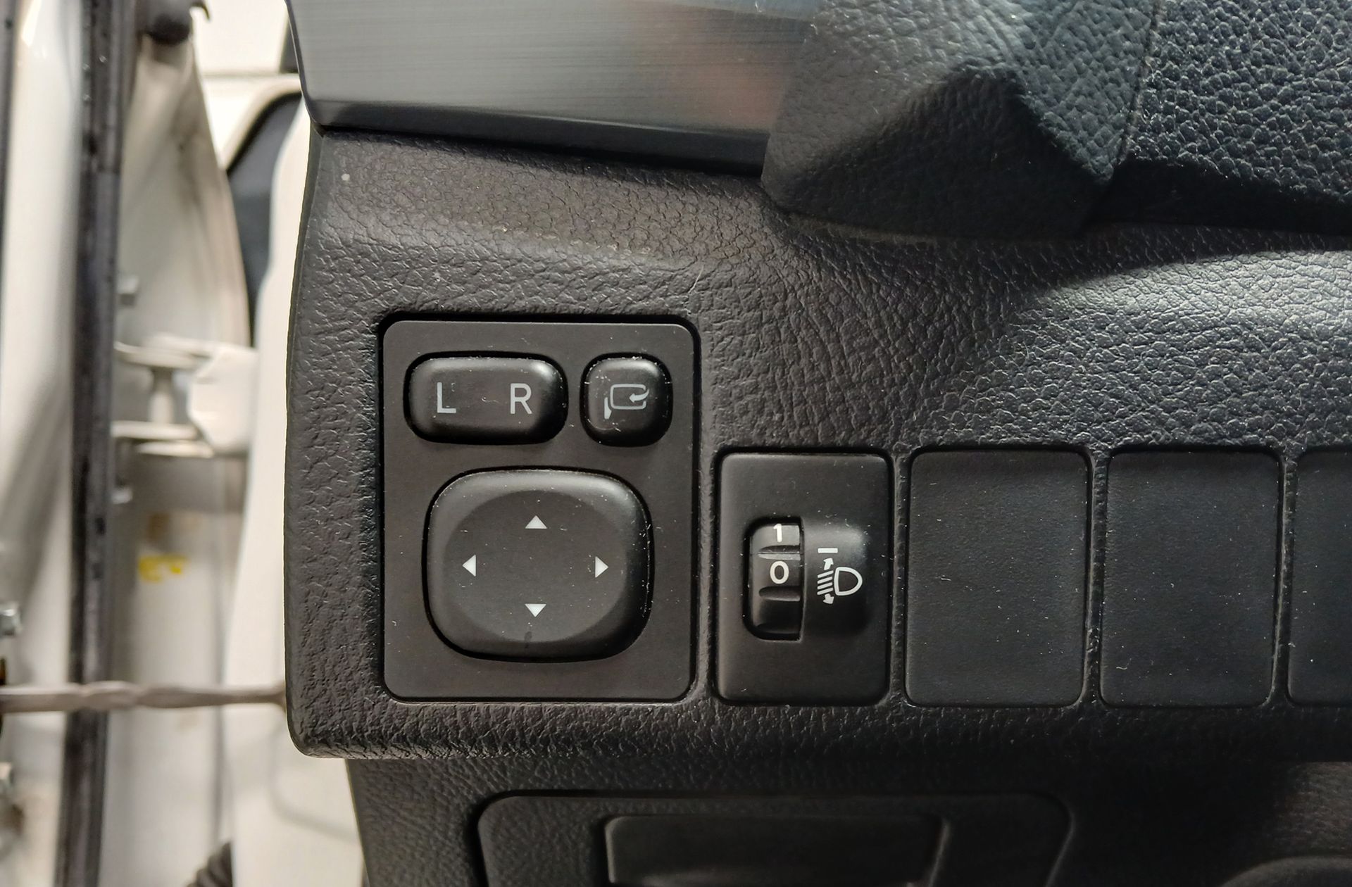 Toyota Auris 1.8 Hybrid Active - foto 20