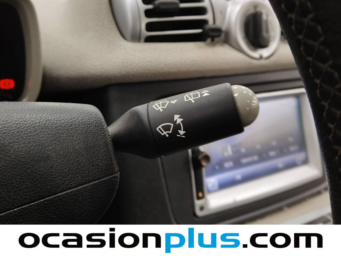 Foto Smart fortwo Smart ForTwo Coupe 52 mhd Desire Edition Auto (71 CV)