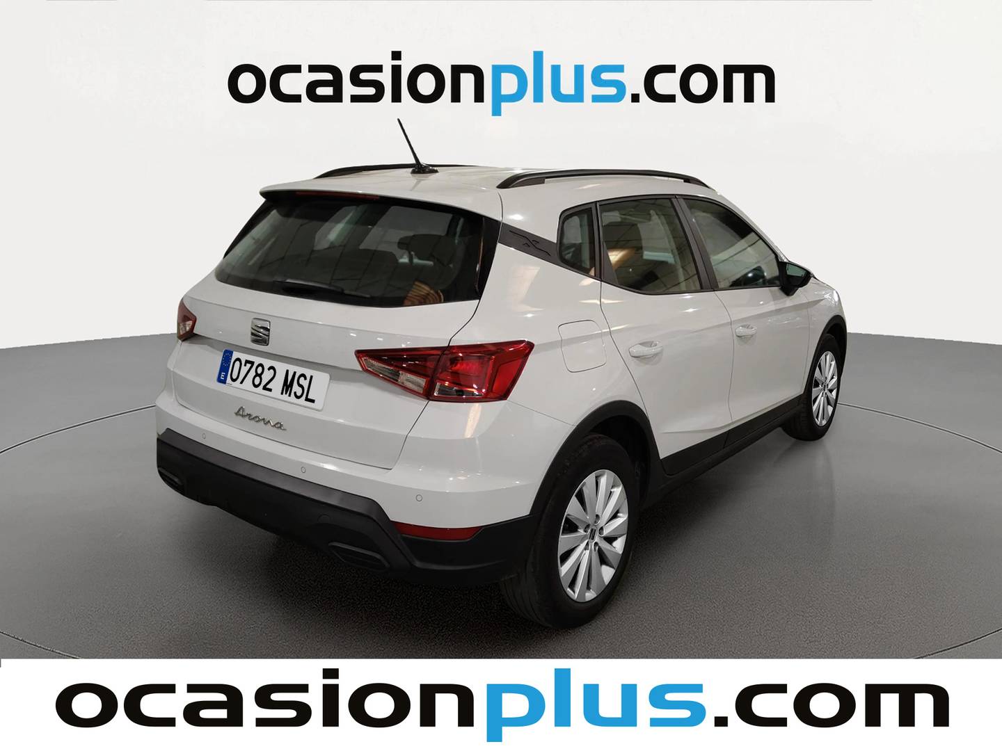 Foto trasera Seat Arona Seat Arona 1.0 TSI Style XL DSG (115 CV) derecha