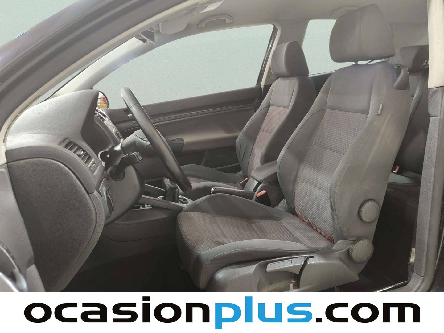 Foto asientos delanteros Volkswagen Golf Volkswagen Golf GT Sport 2.0 TDI (170 CV)