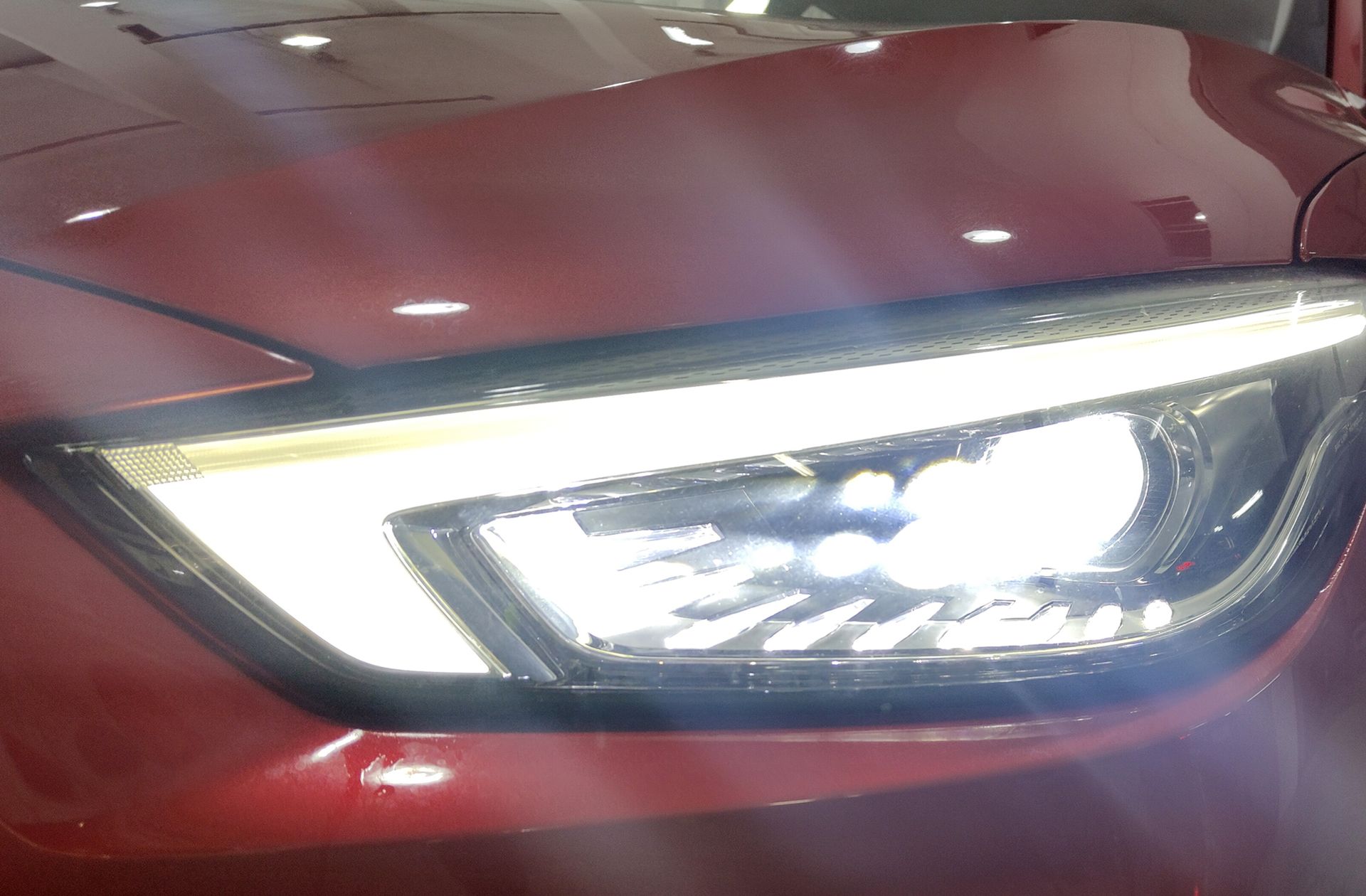 MG ZS 1.5 Luxury - foto 15