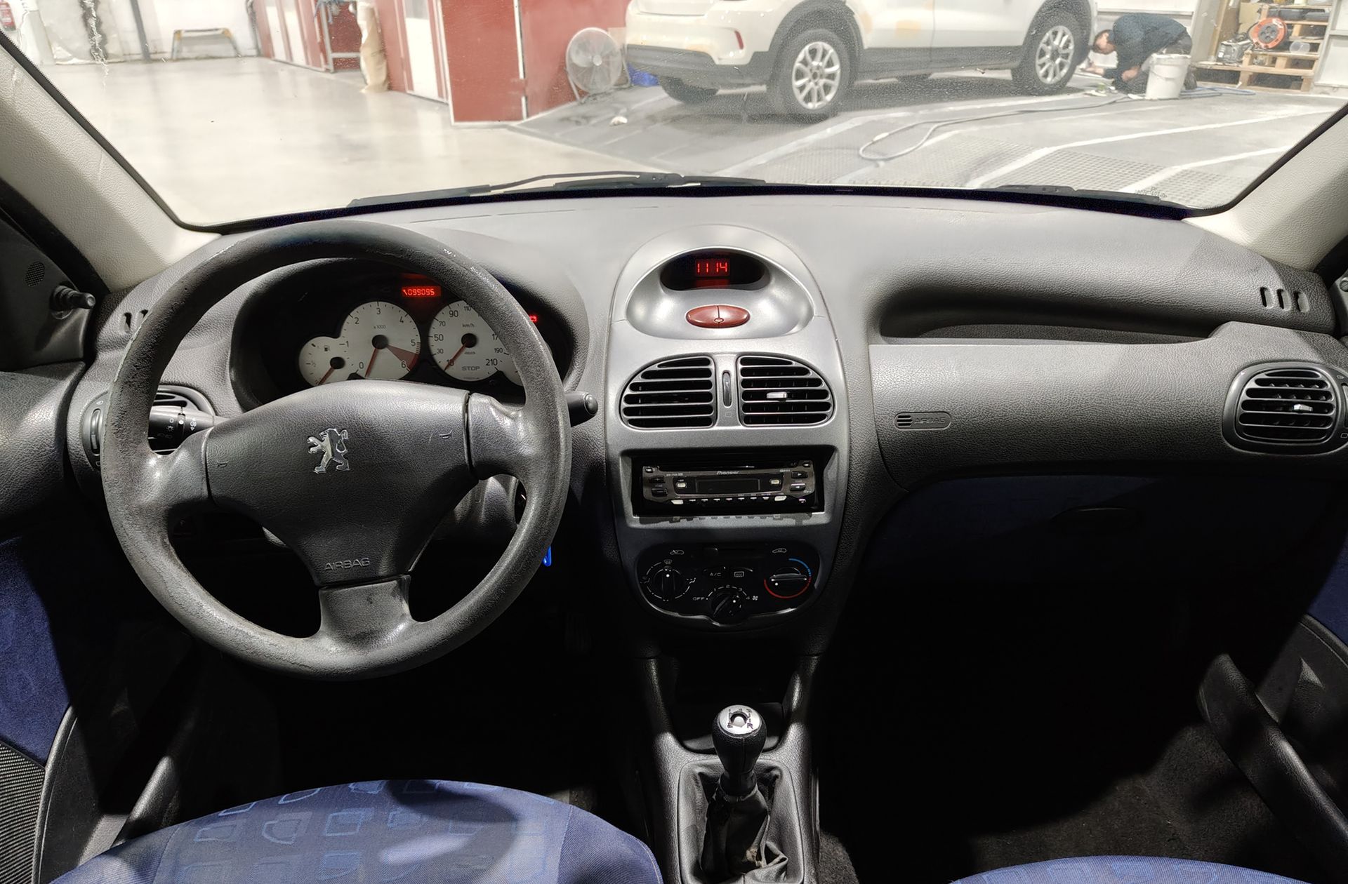 Peugeot 206 1.4 HDi E-Music - foto 6